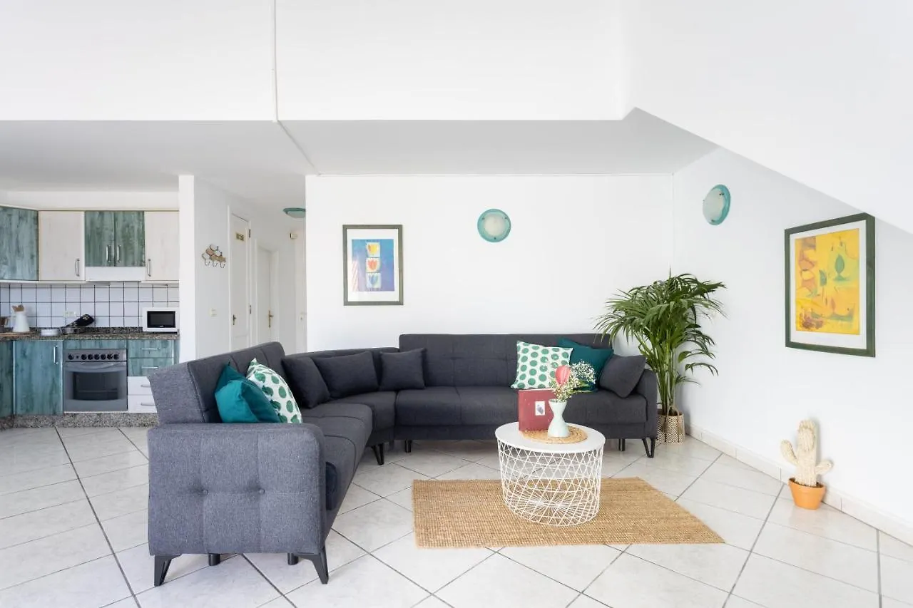 Casa Naranja - Heated Pool - Bbq - Terrace - Free Wifi - Child & Pet-Friendly - 3 Bedrooms - 6 People Poris de Abona