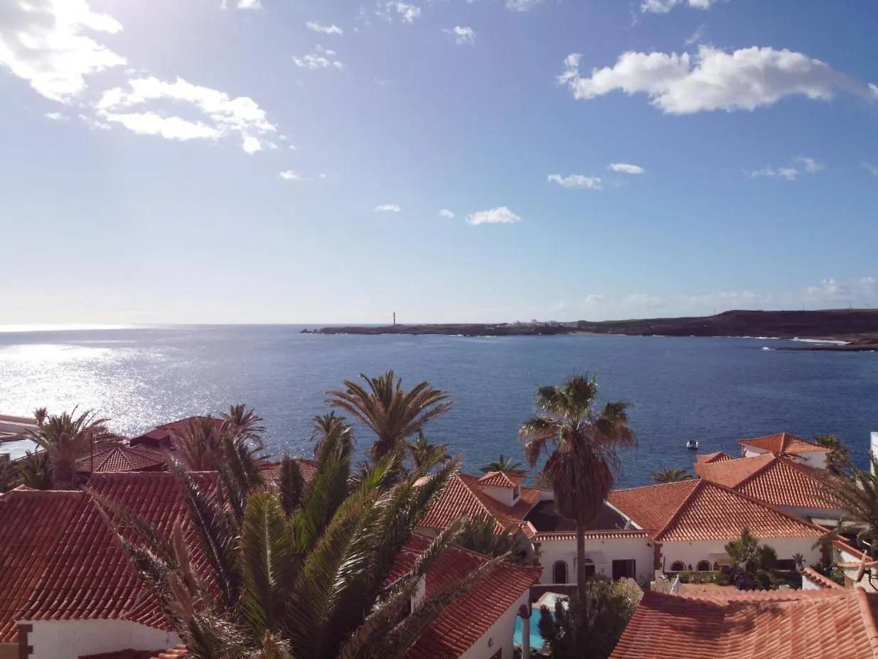 Casa Naranja - Heated Pool - Bbq - Terrace - Free Wifi - Child & Pet-Friendly - 3 Bedrooms - 6 People Poris de Abona