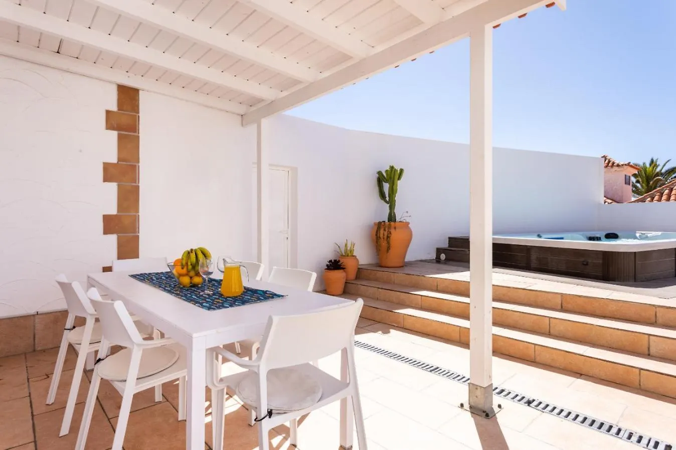 Casa Naranja - Heated Pool - Bbq - Terrace - Free Wifi - Child & Pet-Friendly - 3 Bedrooms - 6 People Poris de Abona Willa